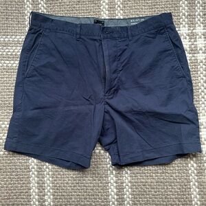 J. Crew Men's Navy Portsider chino short 7 inch inseam 36 inch waist